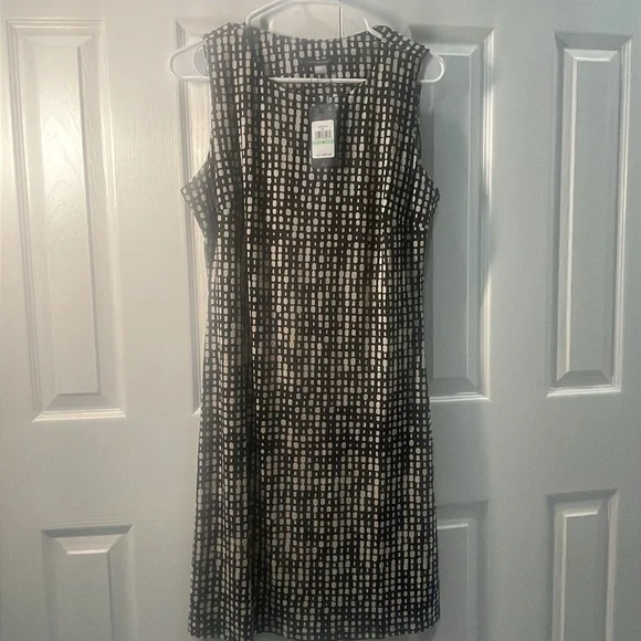 Tommy Hilfiger Black and White Sheath Midi Dress - Picture 4 of 5